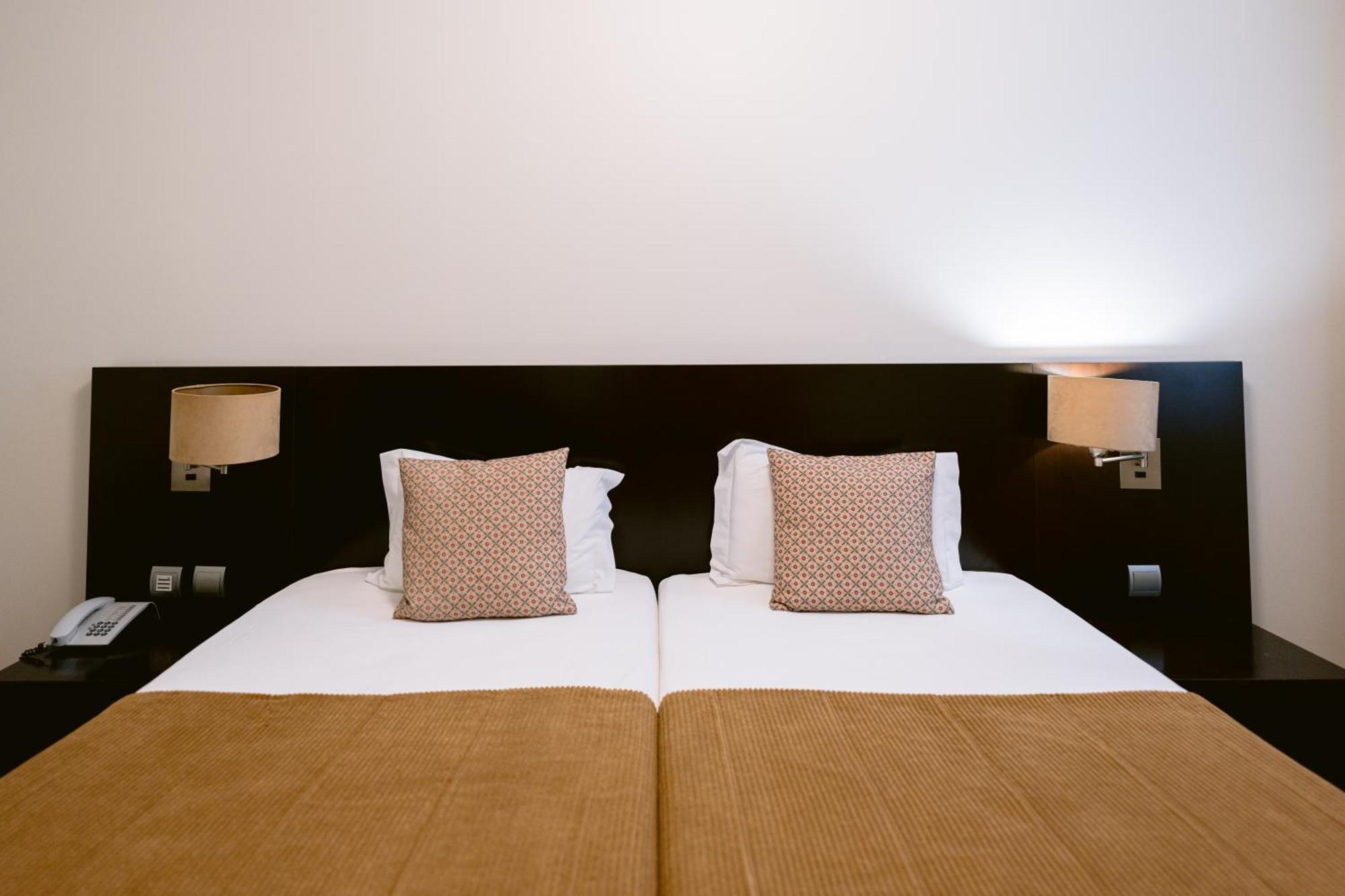 Hotel Conde De Agueda Bagian luar foto
